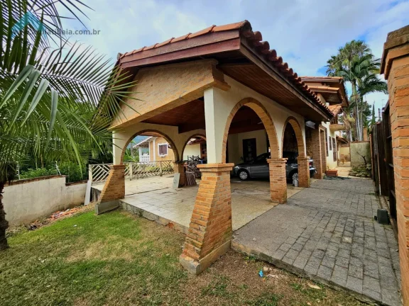Imagem Casa para Venda em Atibaia, Vila Petropolis, 4 dormitórios, 2 suítes, 4 banheiros, 4 vagas