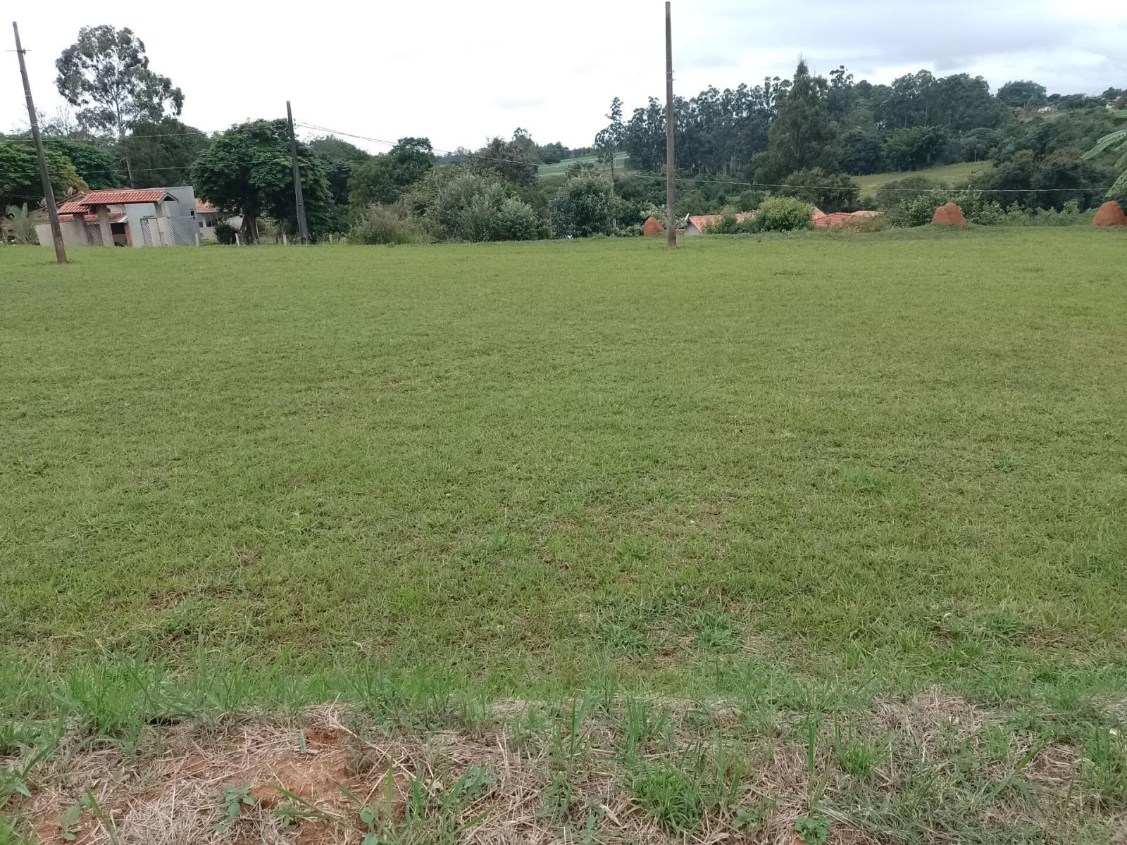 Foto do imóvel Terreno à venda em Tatuí/SP em Via Amaro Vieira Miranda - Bairro Dos Souza, Tatuí - SP