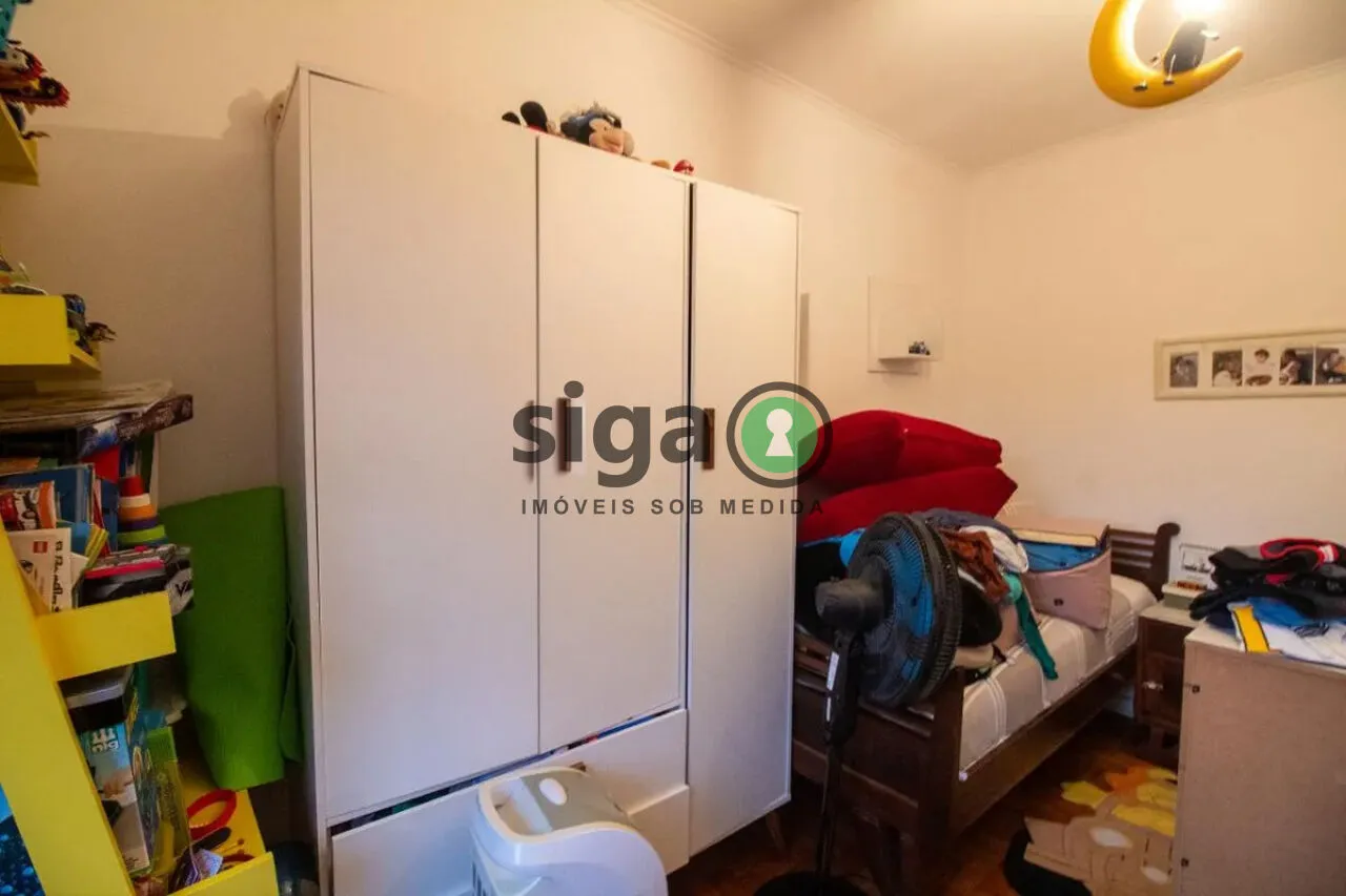 Imagem Casa no Jardim Petrópolis com 2 Quartos em Bairro Tranquilo e Bem Localizado.