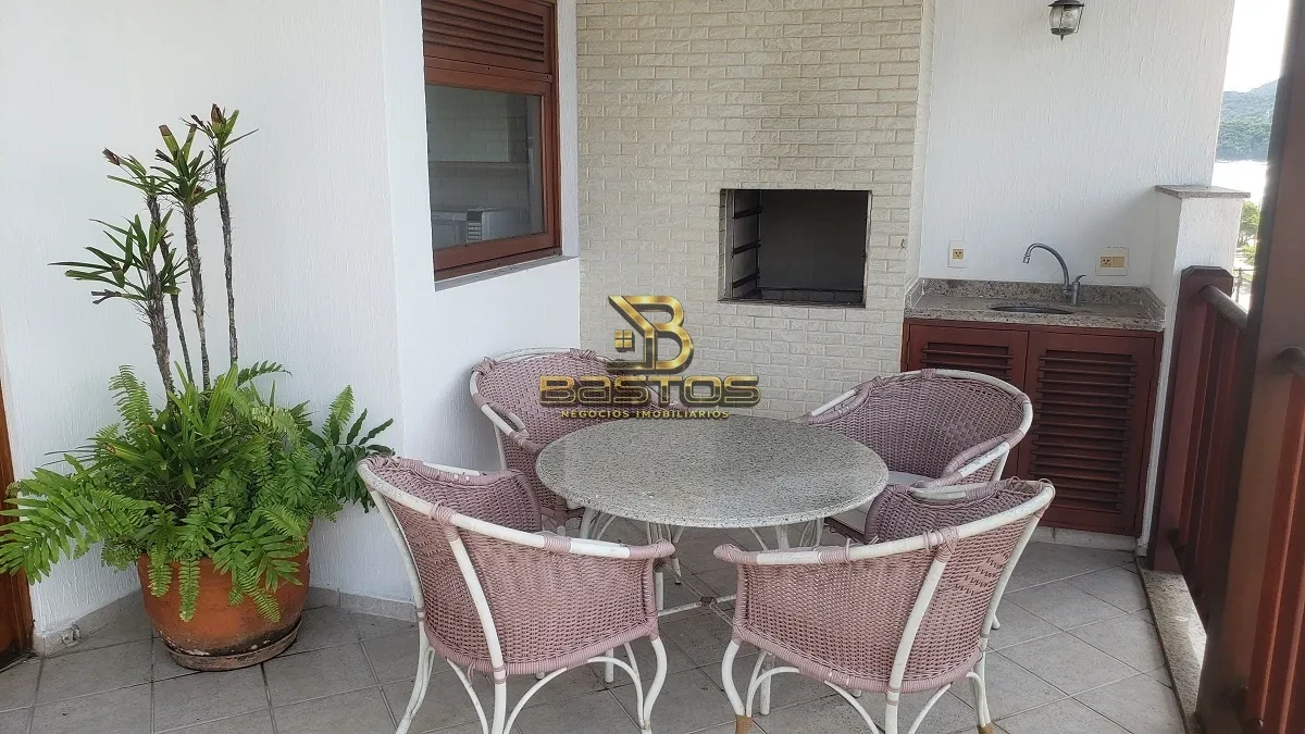 Imagem Cobertura com 4 Quartos à Venda, 228 m² em Praia Grande - Ubatuba