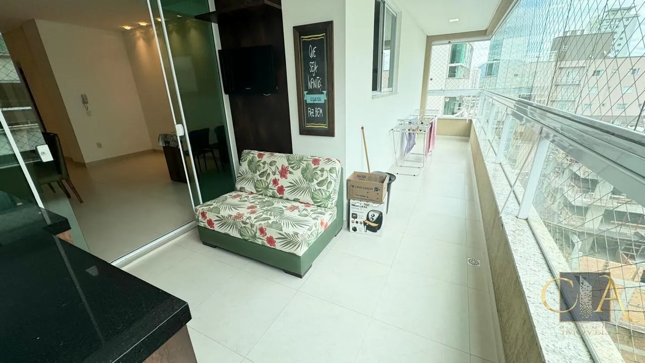 Imagem Apartamento para Venda em Itapema, Meia Praia, 3 dormitórios, 1 suíte, 2 banheiros, 2 vagas