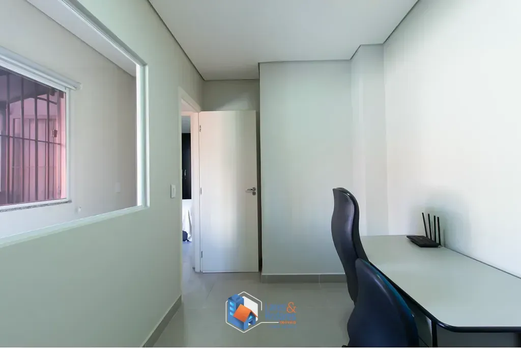 Imagem Casa à venda 3 Quartos 1 Suite 2 Vagas 210M² Campo Belo São Paulo - SP