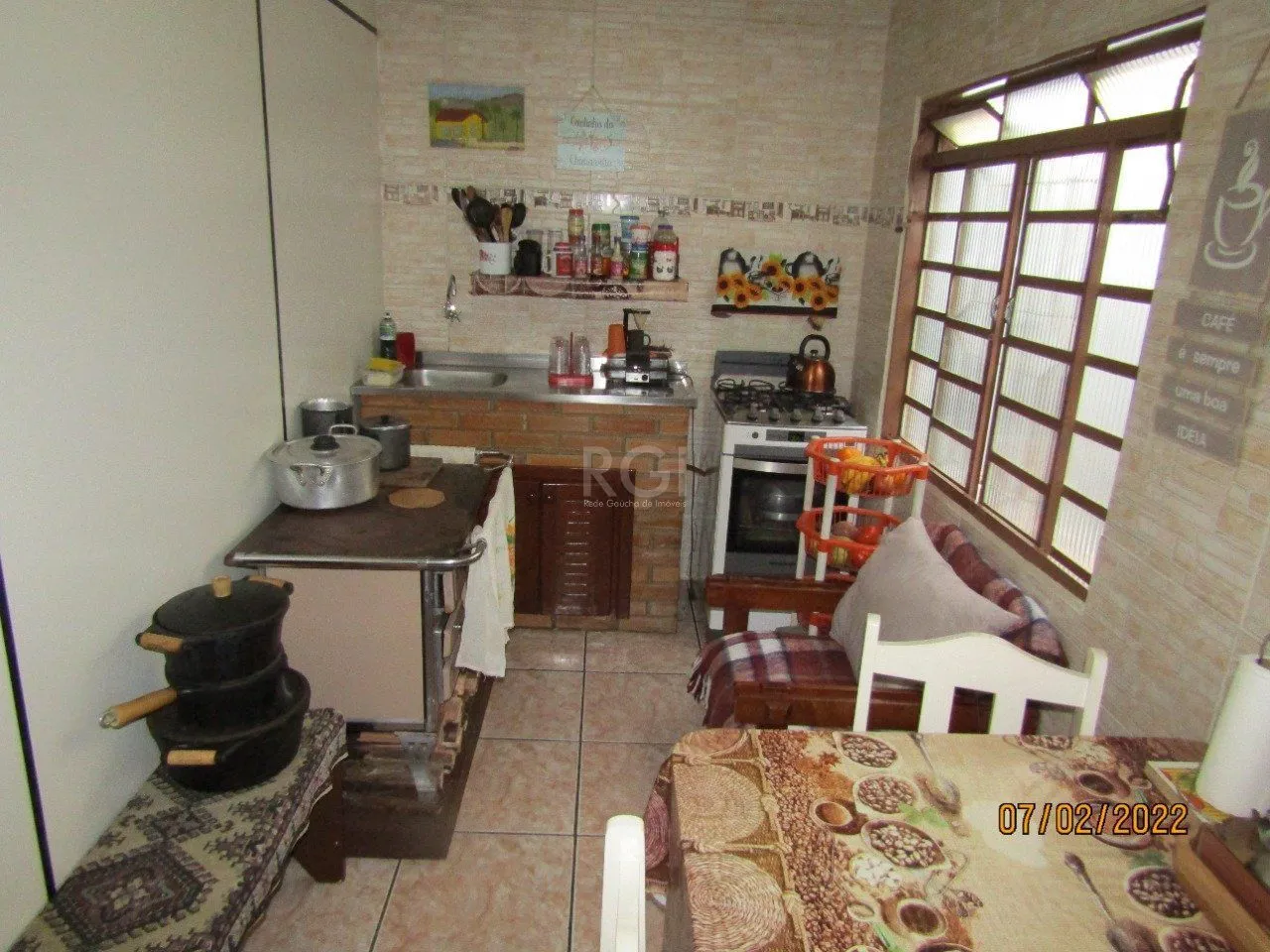 Imagem Casa para Venda - 154.78m², 3 dormitórios, sendo 1 suites, 3 vagas - Camaquã