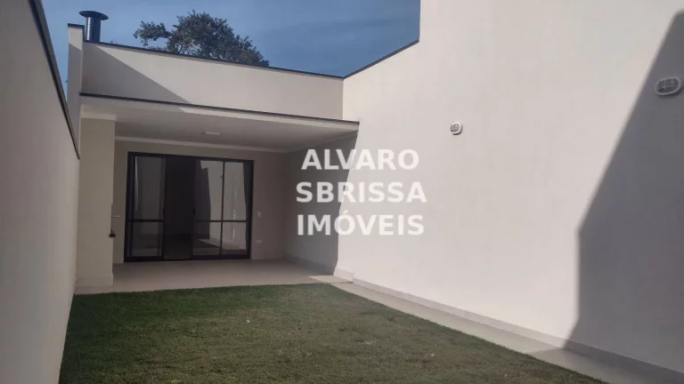 Imagem Casa térrea nova à venda com 3 suítes 360 m2 no Condomínio Vila dos Manacás próximo ao Plaza Shopping localização privilegiada!