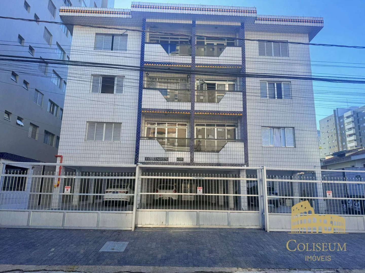 Imagem Apartamento com 2 dormitórios à venda, 71 m² por R$ 390.000,00 - Canto do Forte - Praia Grande/SP