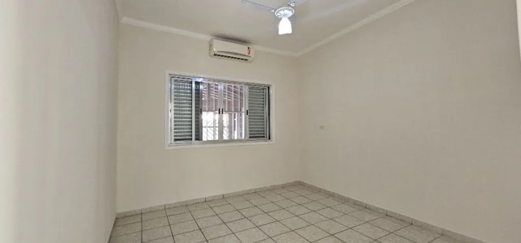 Imagem CASA COM 90,00 m² - MIRIM - PRAIA GRANDE SP