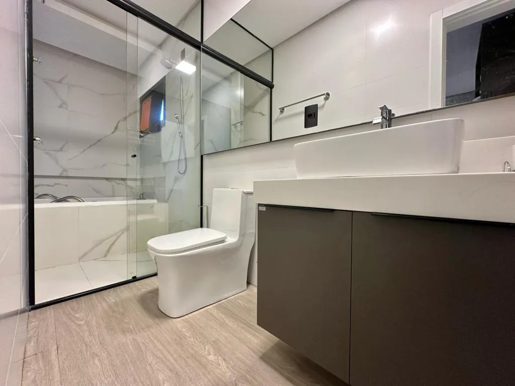 Imagem Casa em Condominio 3 Dormitórios - Bairro Araçá