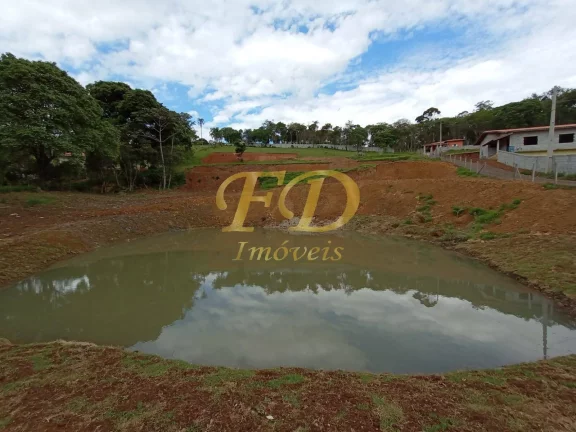 Imagem Terreno com Lago em Bragança Paulista