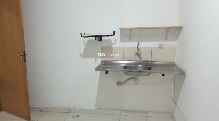 Imagem Galpão com 1100m2 na Rod. Anhanguera / SP.
