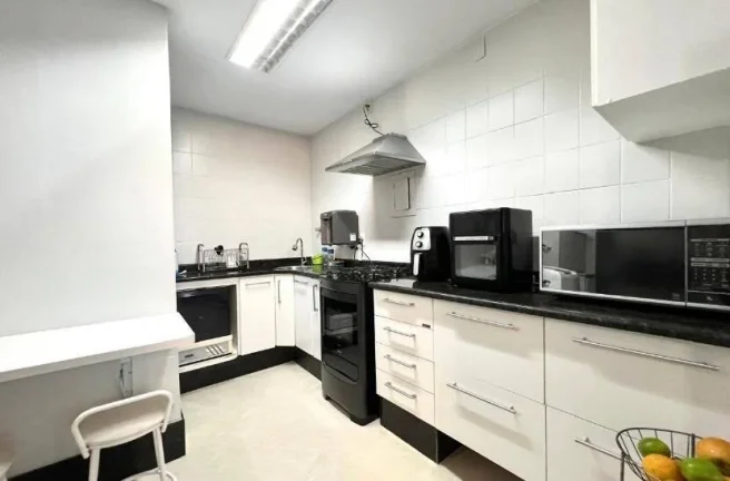 Imagem COBERTURA COM 150 M², 03 QUARTOS, 02 SUÍTES, 04 VAGAS NO SANTO ANTÔNIO