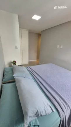 Imagem Apartamento com 2 dormitórios à venda, 62 m² por R$ 430.000,00 - Praia da Costa - Vila Velha/ES