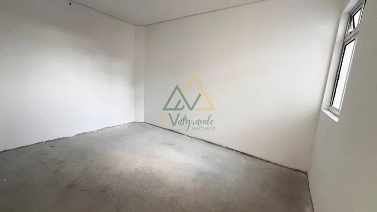 Imagem Sobrados em CondomÍnio à venda no Bairro Portão Curitiba PR
