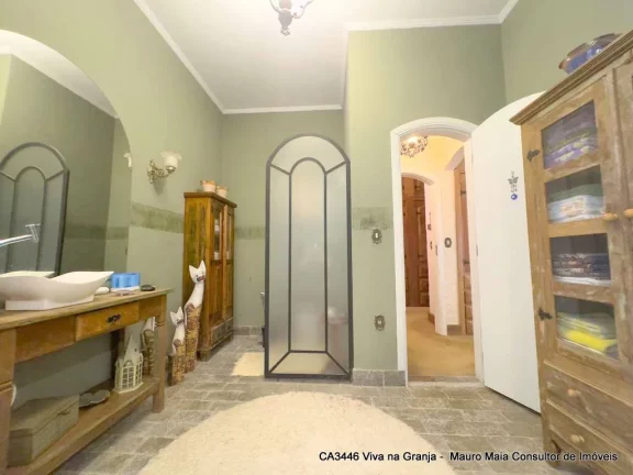 Imagem Cond. Montecatine - Chácara 4.192m², casa principal + anexos SPA e academia