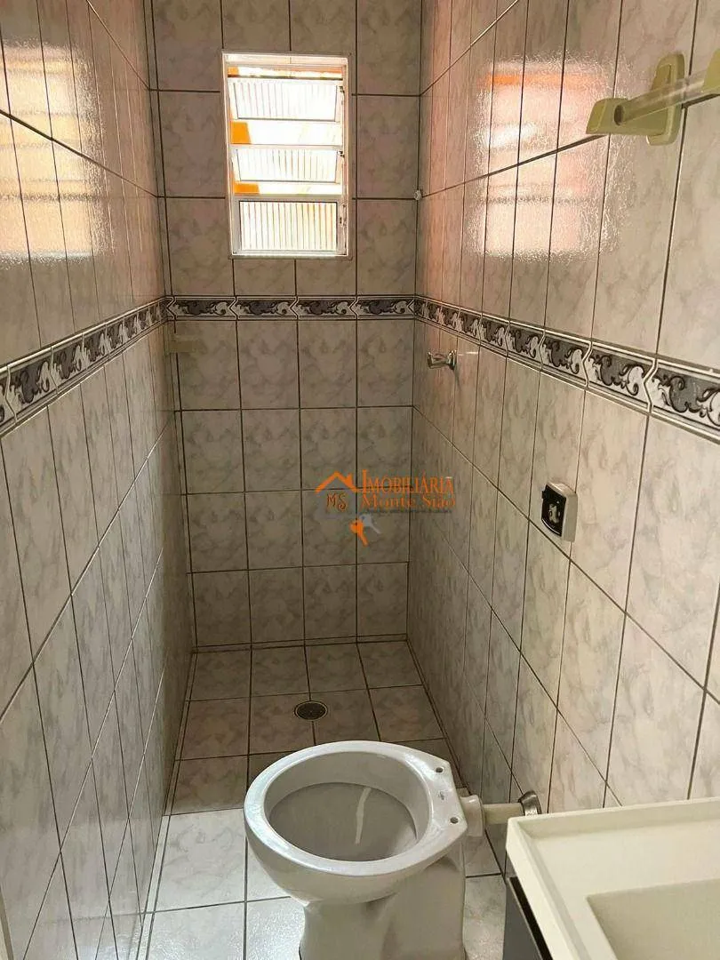 Imagem Sobrado com 3 dormitórios à venda, 298 m² por R$ 599.900,00 - Jardim Adriana - Guarulhos/SP