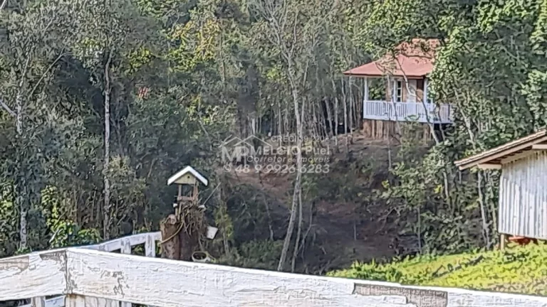 Imagem Propriedade rural de sítio e alto padrão com negócio de locação de cabanas. São 13 hectares escritura pública 05 cabanas 01 sede