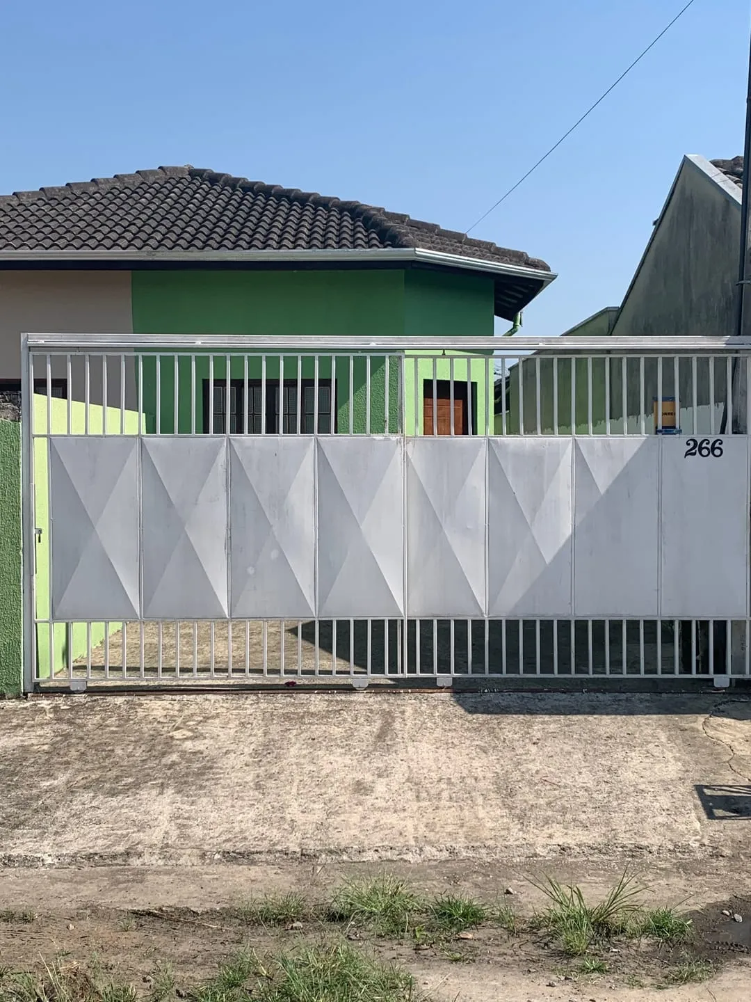Imagem Casa à venda 2 Quartos, 1 Suite, 2 Vagas, 125M², Residencial e Comercial Cidade Jardim, Pindamonhangaba - SP