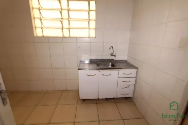 Imagem Apto de 2 Dorm. para aluguel no bairro Cidade Baixa, Porto Alegre/RS