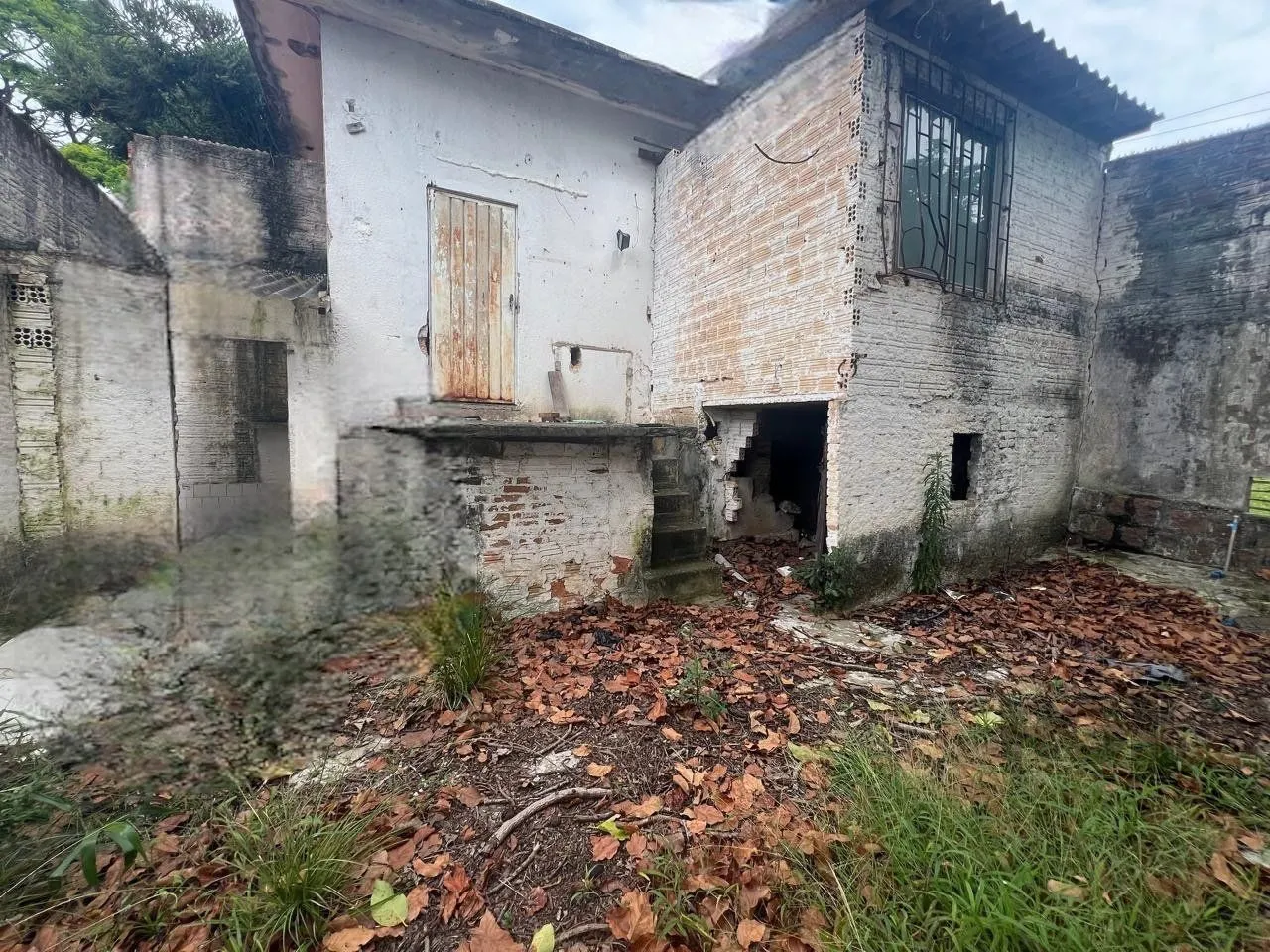 Imagem Terreno em Cristal