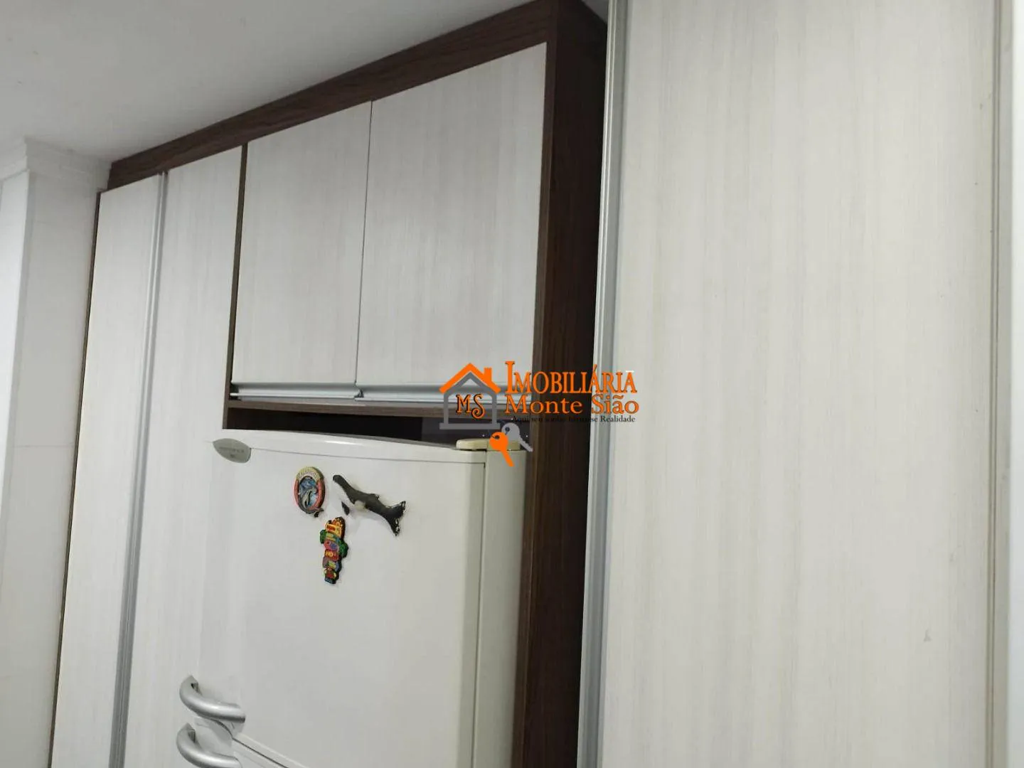 Imagem Apartamento com 3 dormitórios à venda, 70 m² por R$ 198.000,00 - Parque Maria Helena - Guarulhos/SP