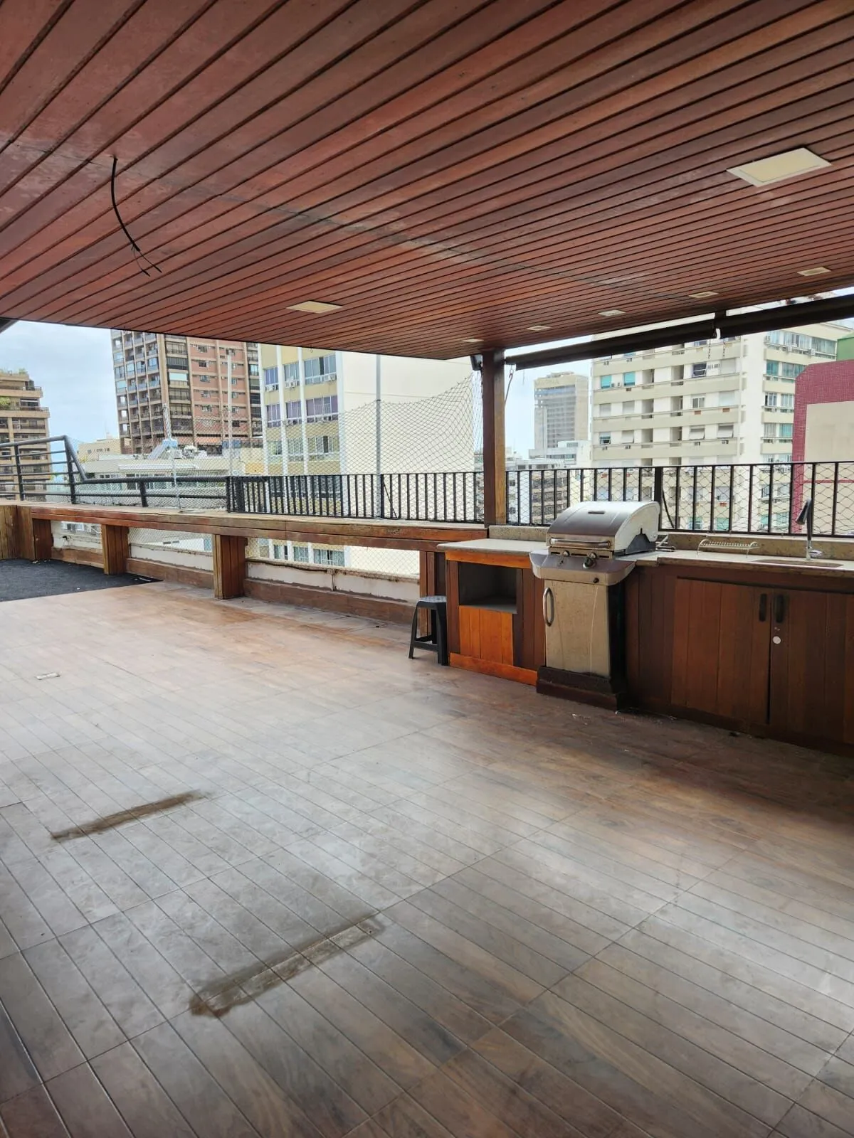 Imagem Cobertura duplex vista mar no Leblon. Terraço gourmet, piscina e 4Q. Agende visita.