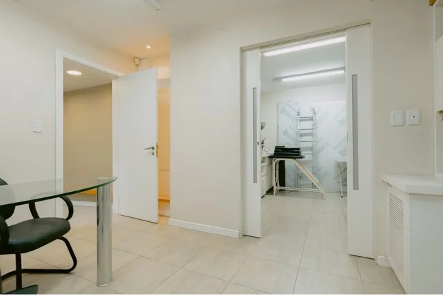 Imagem Edifício Comercial para venda no bairro Rio Branco em Porto Alegre