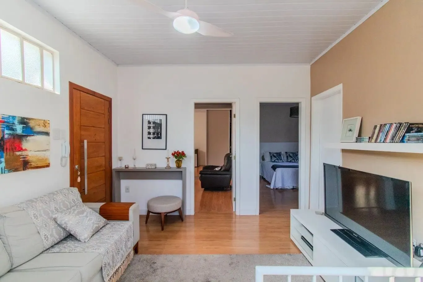 Imagem Casa de 3 dormitórios com 90m² à venda no Bairro Medianeira