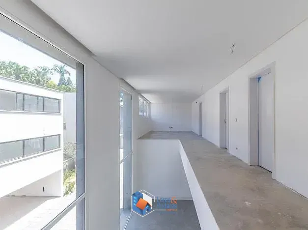 Imagem Casa em condomínio para venda em Jardim Cordeiro com 4 quartos, sendo 4 suítes, 686m²