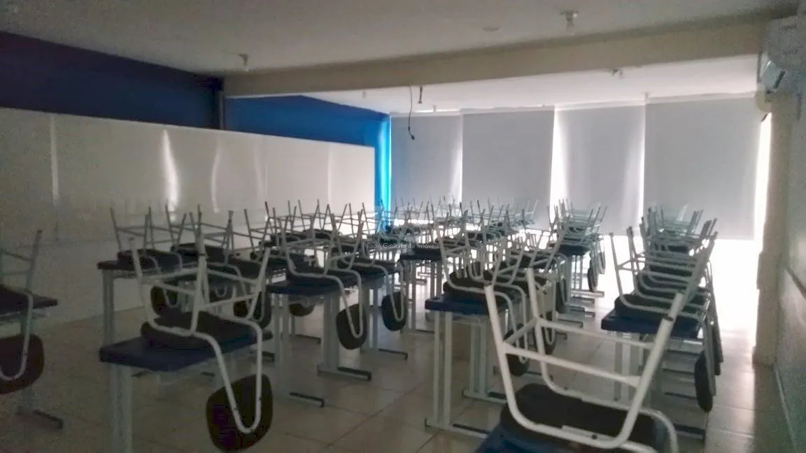 Imagem Predio para Venda - 1200m², 0 dormitórios, Independência