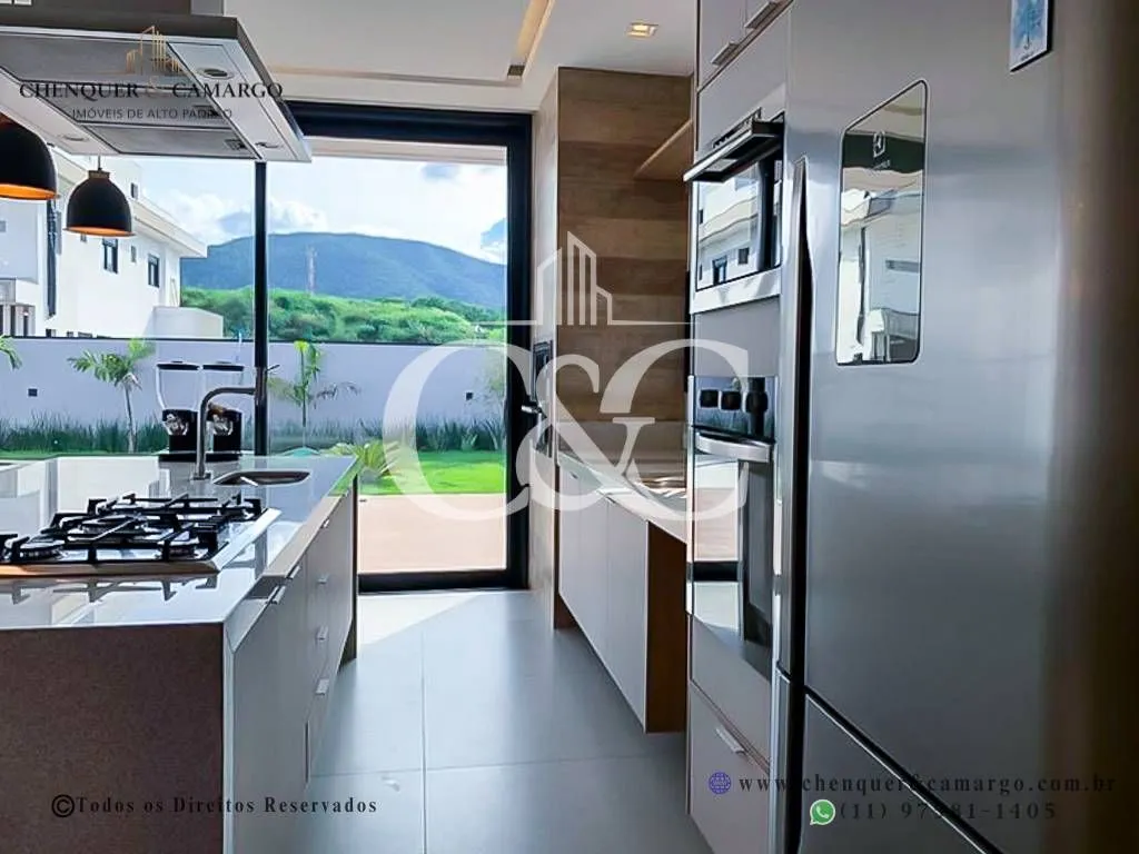 Imagem Casa à venda no Brisas Jundiaí, 265m², 4 suítes com varanda, piscina com SPA e vista Serra