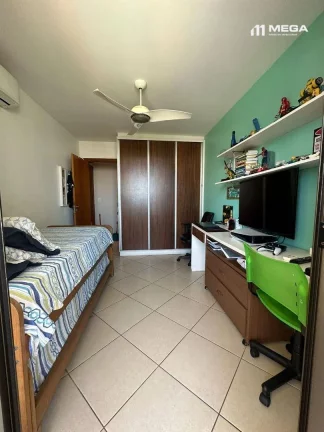 Imagem Excelente Oportunidade prédio frente mar da praia de Itaparica