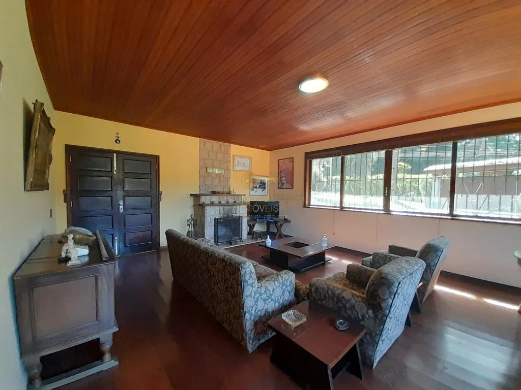 Foto do imóvel Casa para Venda em Teresópolis / RJ em Estrada Posse