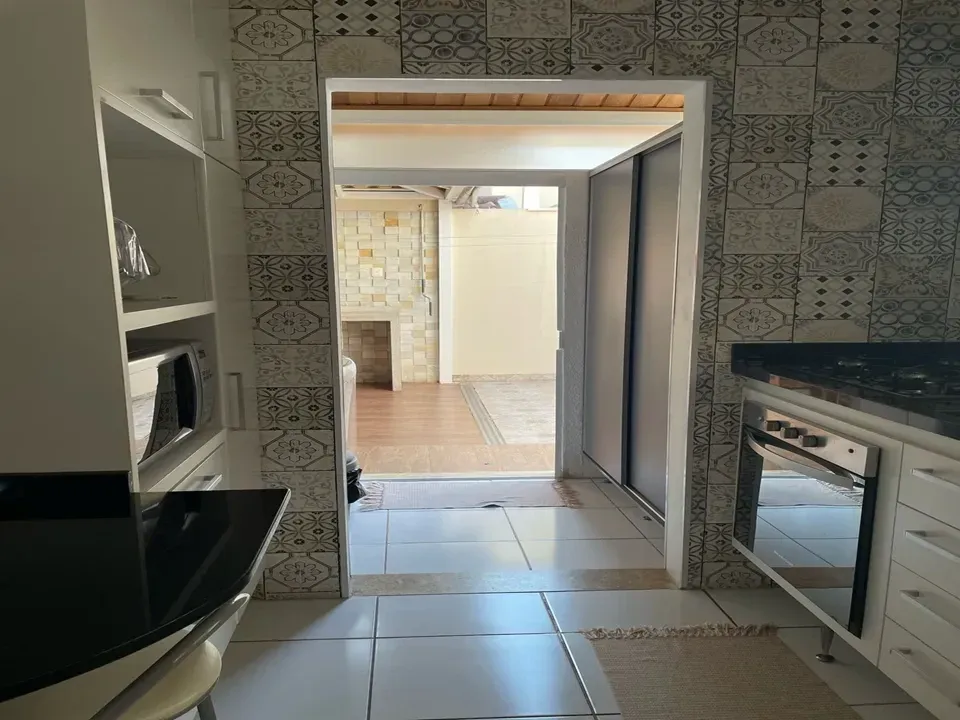 Imagem Casa de Condomínio com 3 Quartos à Venda, 120 m² em Jardim Shangai - Jundiaí