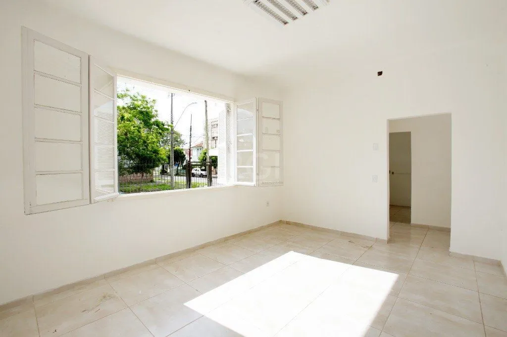Imagem Prédio Comercial em Navegantes