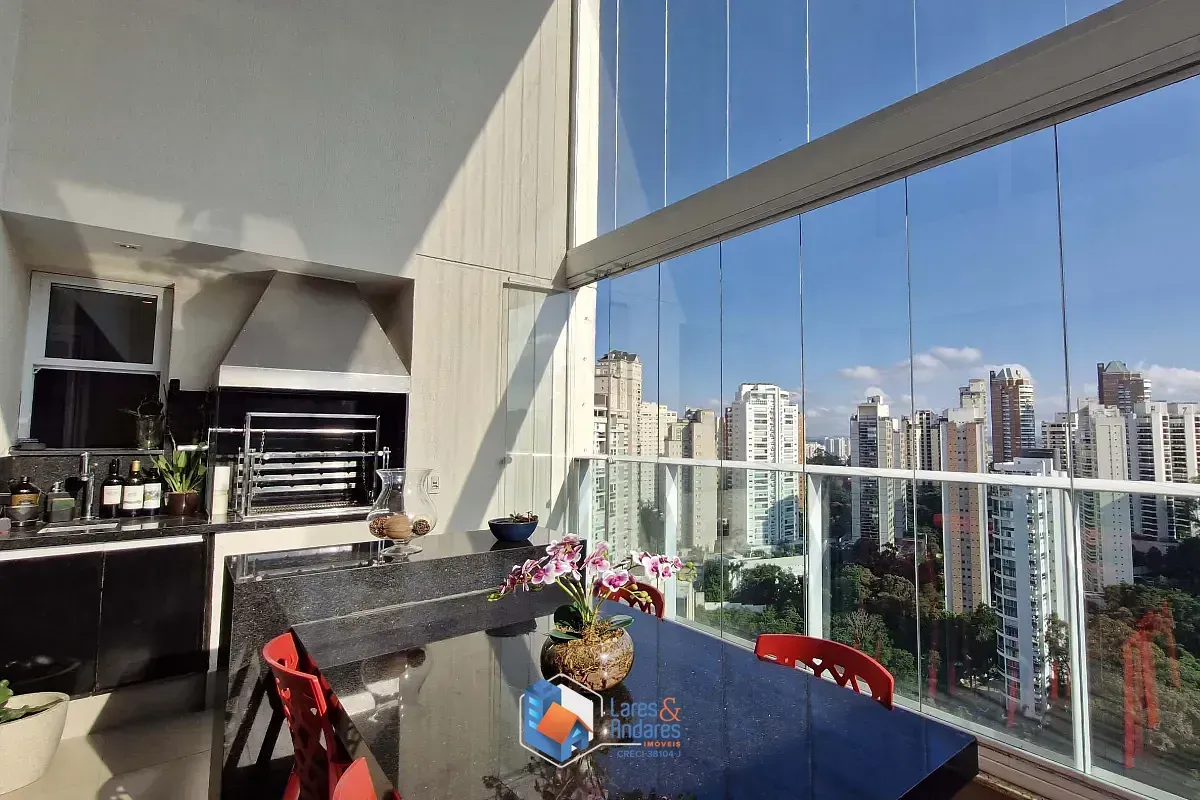 Imagem Cobertura para venda em Paraíso do Morumbi com 3 quartos, sendo 3 suítes, 402m²
