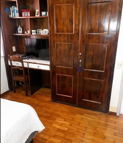 Imagem OPORTUNIDADE RARA NO SANTO AGOSTINHO, 04 QUARTOS E 02 VAGAS!!!!