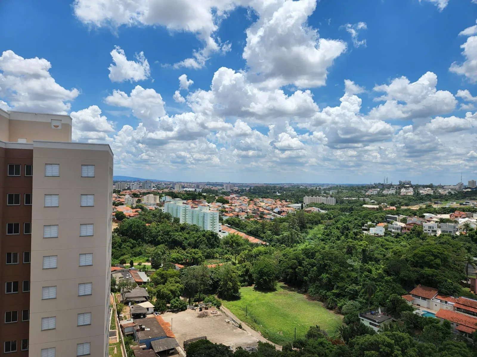 Foto do imóvel Apartamento de 2 Dormitórios com Vista Deslumbrante no Olga Park! em JARDIM IPÊ, SOROCABA - SP