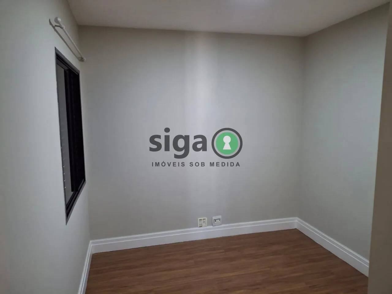 Imagem Apartamento para locação 4 dormitorios, 2 suítes, 3 vagas, 207 metros no Villaggio Panamby-Mobiliado