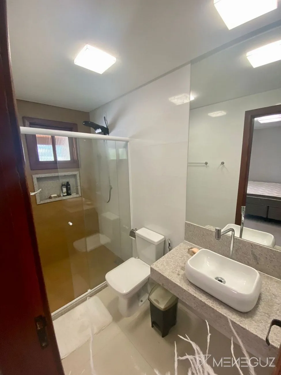 Imagem casa alto padrao em pedra azul