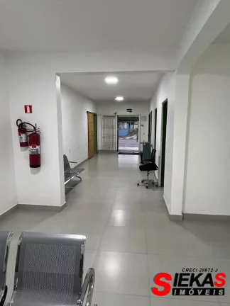 Imagem Excelente oportunidade: Ponto Comercial para locação em Guarulhos-SP, Jardim Presidente Dutra, 12 salas, 7 banheiros, 2 vagas, 440m².