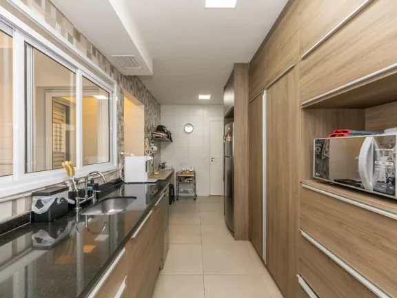 Imagem Apartamento à venda em São Paulo, Vila Andrade, com 4 quartos, 127m2