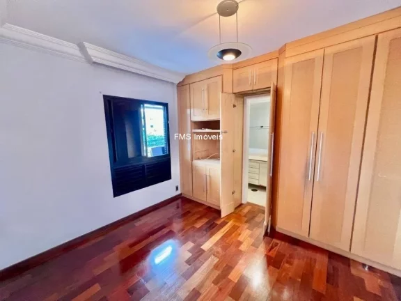 Imagem Apartamento à venda em São Paulo-SP, Vila Clementino: 3 quartos, 1 suíte, 2 salas, 3 banheiros, 2 vagas de garagem, 208m².