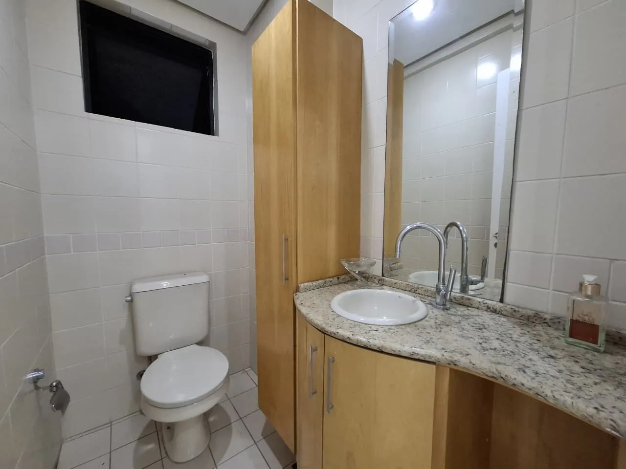 Imagem Sala comercial à venda em Porto Alegre, Auxiliadora, 35.56m2