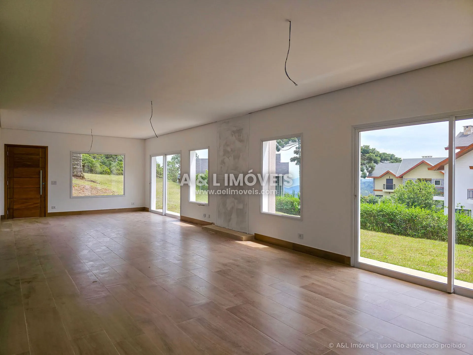 Imagem Casa com 5 dorms em Campos do Jordão e suíte com vista para Pedra do Baú