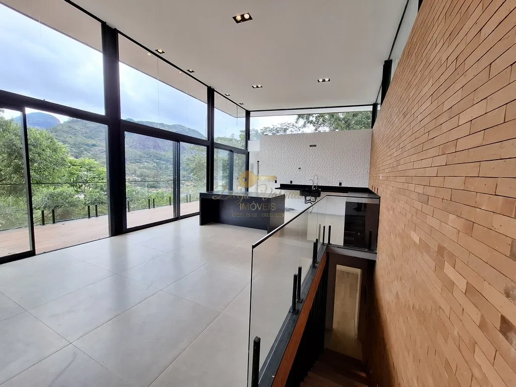 Foto do imóvel Casa em Condomínio para Venda em Teresópolis / RJ em Estrada Adelmar Tavares