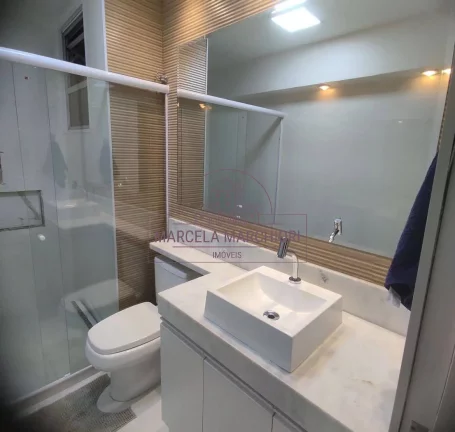 Imagem Apartamento na quadra do mar da praia da costa com vista lateral para o mar