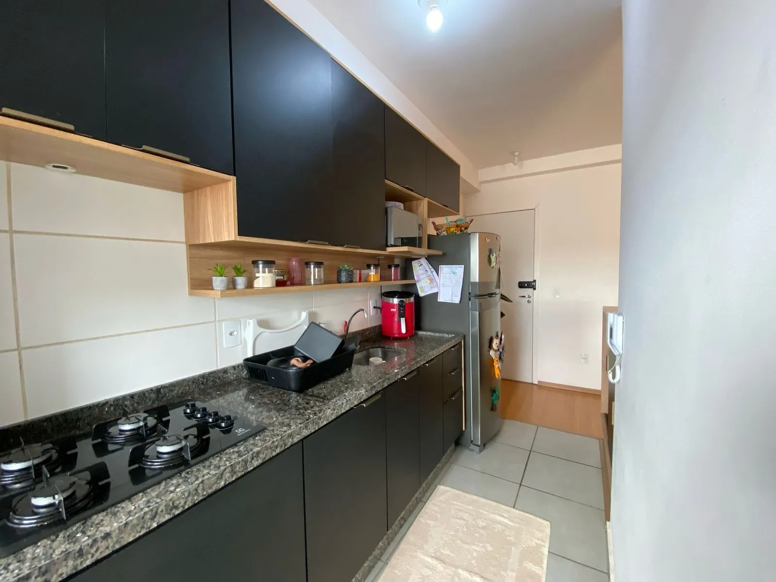 Imagem Apartamento mobiliado com 2 dormitórios sendo 1 suíte e 1 vagas de garagem no Edifício Morumbi Life Residencial- Jardim Morumbi- Sorocaba