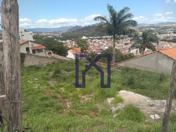 Imagem Terreno à venda, 432 m² por R$ 350.000,00 - Morro Chic - Itajubá/MG