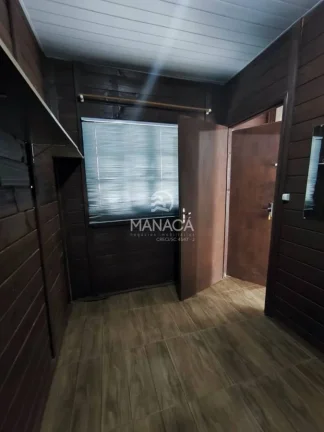Imagem Kitnet de madeira com 32m² para alugar, 2 quartos, São Cristóvão em Barra Velha - SC