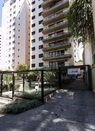 Imagem Flat disponível para locação no L'Hermitage Flat, com 58m², 1 dormitório e 1 vaga