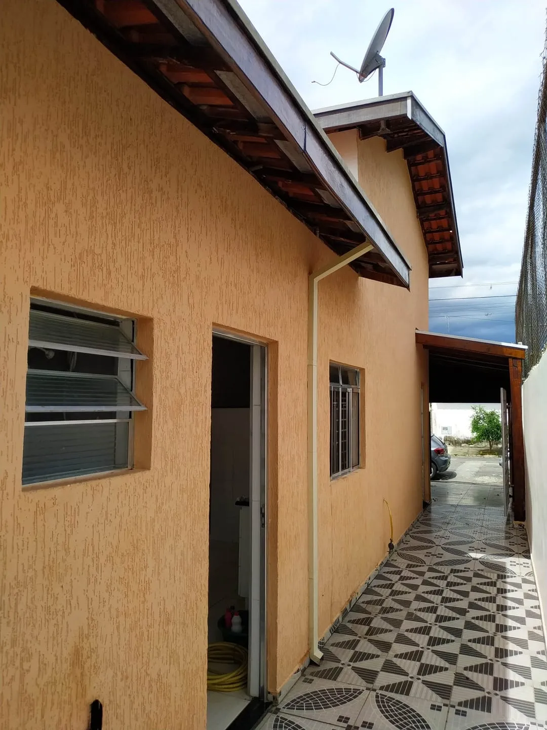 Imagem Casa à venda 2 Quartos, 1 Suite, 2 Vagas, 125M², Residencial e Comercial Cidade Morumbi, Pindamonhangaba - SP